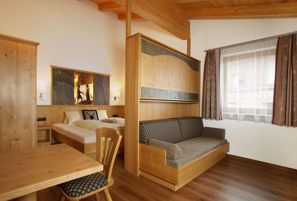 Haus Hintertux Hotel Phòng bức ảnh